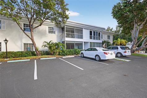 6417 Bay Club Drive Fort Lauderdale FL 33308