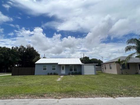1810 Elizabeth Street Melbourne FL 32901