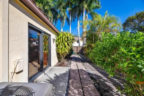 2925 Azalea Drive Cooper City FL 33026