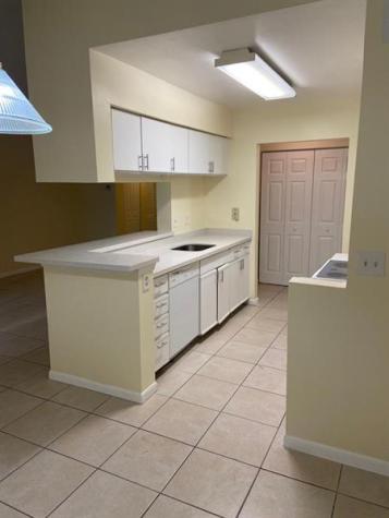 9701 Westview Drive Coral Springs FL 33076