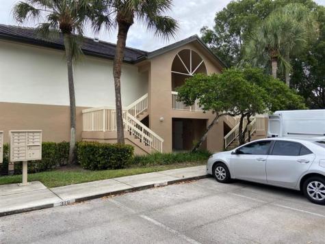 9701 Westview Drive Coral Springs FL 33076