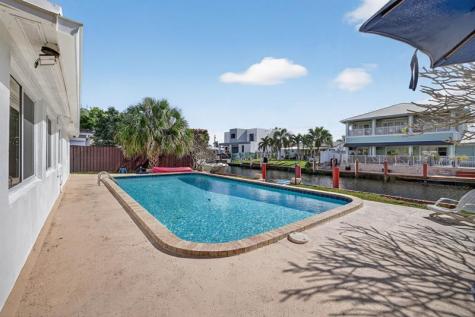 1120 Mango Isle Fort Lauderdale FL 33315