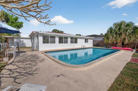 1120 Mango Isle Fort Lauderdale FL 33315