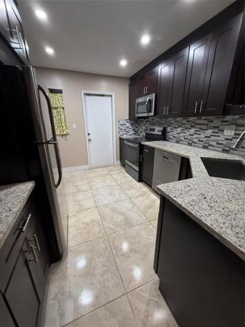 3575 Broken Woods Drive Coral Springs FL 33065