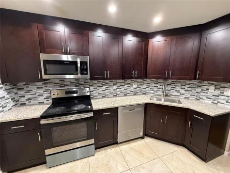 3575 Broken Woods Drive Coral Springs FL 33065