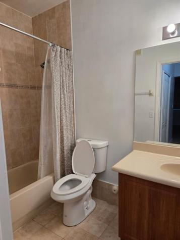 7060 NW 177th Street Hialeah FL 33015