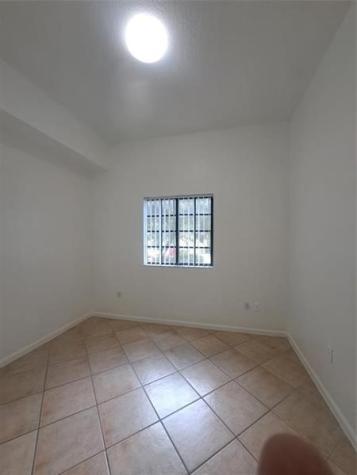 2801 Riverside Drive Coral Springs FL 33065