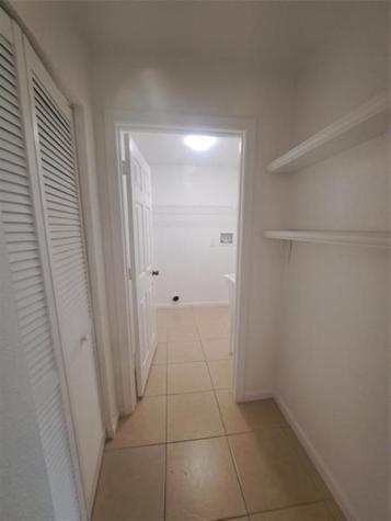 2801 Riverside Drive Coral Springs FL 33065