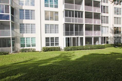 3100 N Course Lane Pompano Beach FL 33069