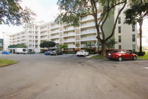 3100 N Course Lane Pompano Beach FL 33069