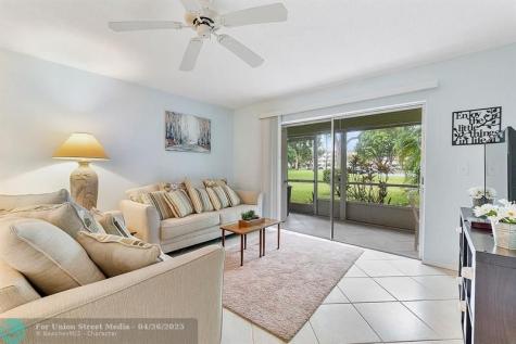 31 Abbey Lane Delray Beach FL 33446