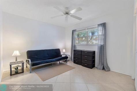 31 Abbey Lane Delray Beach FL 33446