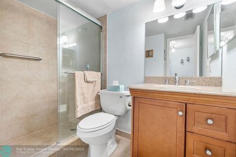 31 Abbey Lane Delray Beach FL 33446