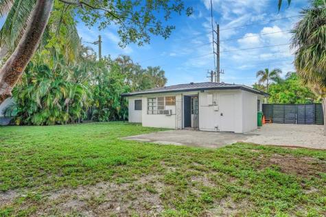 1007 NE 12th Street Fort Lauderdale FL 33304