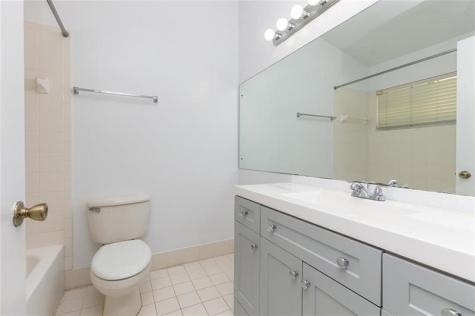 159 Hidden Court Road Hollywood FL 33023