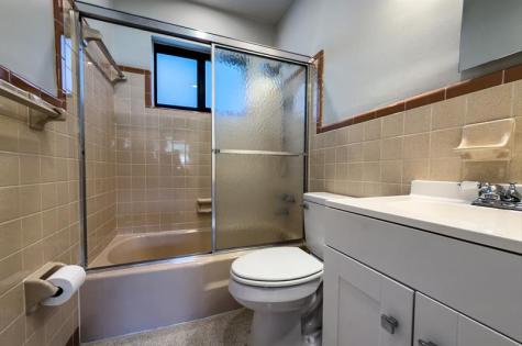 47 NE 16th Place Fort Lauderdale FL 33305