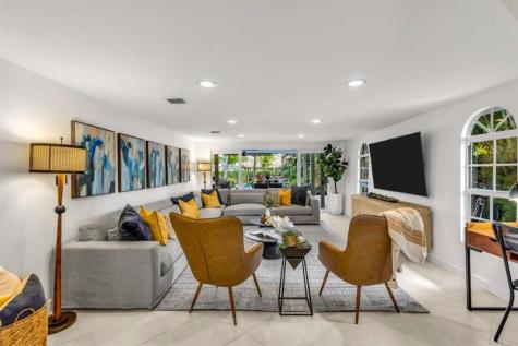 2004 NE 17th Way Fort Lauderdale FL 33305