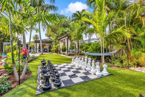 2004 NE 17th Way Fort Lauderdale FL 33305