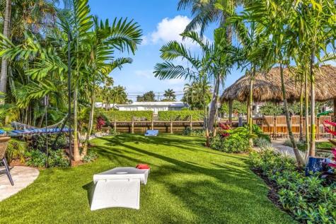 2004 NE 17th Way Fort Lauderdale FL 33305