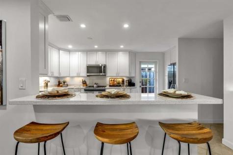 2004 NE 17th Way Fort Lauderdale FL 33305