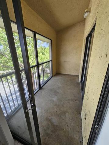 2445 SW 18th Terrace Fort Lauderdale FL 33315