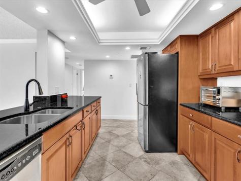 1150 Hillsboro Mile Hillsboro Beach FL 33062