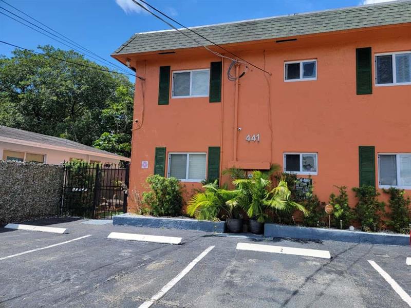 441 NW 7th Terrace Fort Lauderdale FL 33311