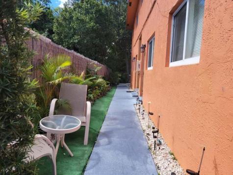 441 NW 7th Terrace Fort Lauderdale FL 33311