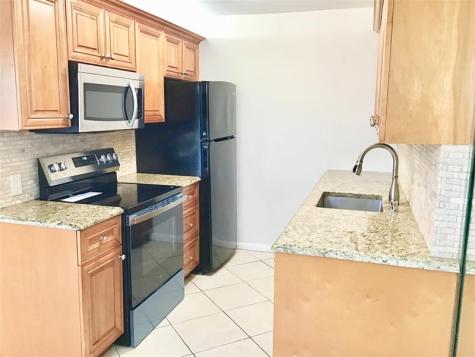 2035 Exeter B Boca Raton FL 33434