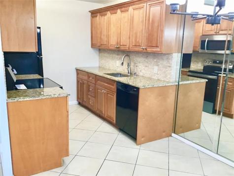 2035 Exeter B Boca Raton FL 33434