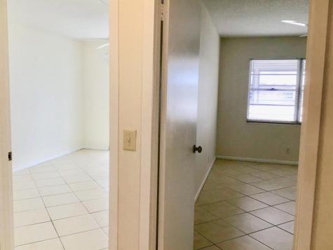 2035 Exeter B Boca Raton FL 33434