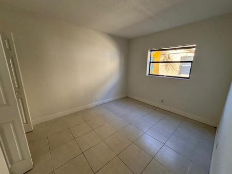 4061 N Dixie Highway Oakland Park FL 33334