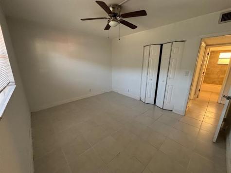 4061 N Dixie Highway Oakland Park FL 33334