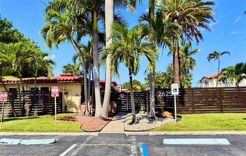 2625 NE 13th Court Fort Lauderdale FL 33304