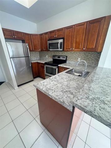 5865 Strawberry Lakes Circle Lake Worth FL 33463