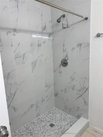 5865 Strawberry Lakes Circle Lake Worth FL 33463