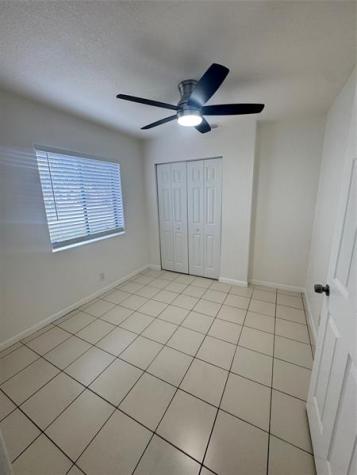 5865 Strawberry Lakes Circle Lake Worth FL 33463