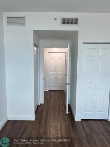 140 S Dixie Hy Hollywood FL 33020