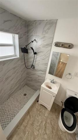 800 Moffett Street Hallandale Beach FL 33009
