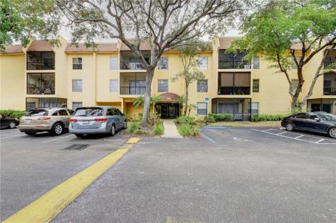 490 NW 20th Street Boca Raton FL 33431