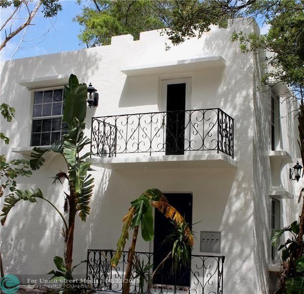 621 NE 28th Street Wilton Manors FL 33334