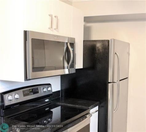 621 NE 28th Street Wilton Manors FL 33334