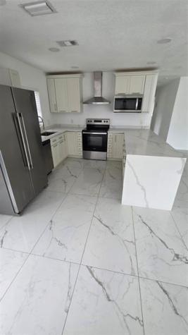 5332 NW 18th Street Lauderhill FL 33313