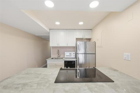 801 NE 18th Court Fort Lauderdale FL 33305