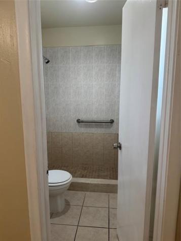 2156 NW 66th Street Miami FL 33147