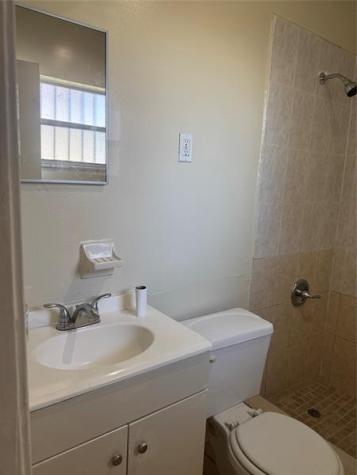 2156 NW 66th Street Miami FL 33147