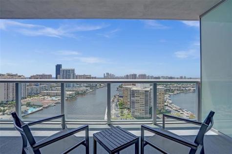 Hallandale Beach FL 33009