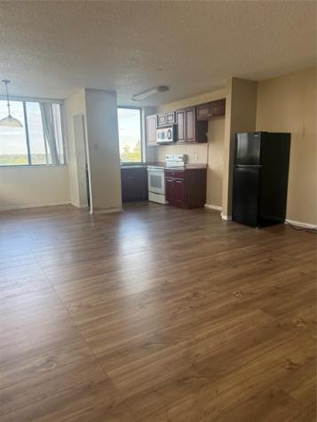 4222 Inverrary Boulevard Lauderhill FL 33319