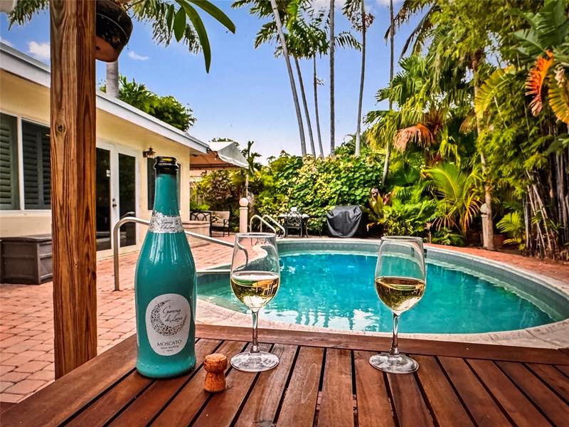 2101 NE 25th Street Wilton Manors FL 33305