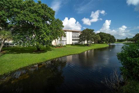 2404 Antigua Circle Coconut Creek FL 33066